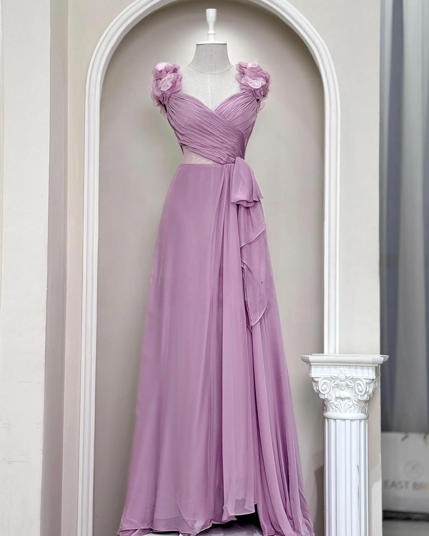 تخصيص رائعة الشيفون ألف خط 3D الزهور مساء اللباس جودة عالية أكمام الحبيب الطابق طول فساتين المشاهير