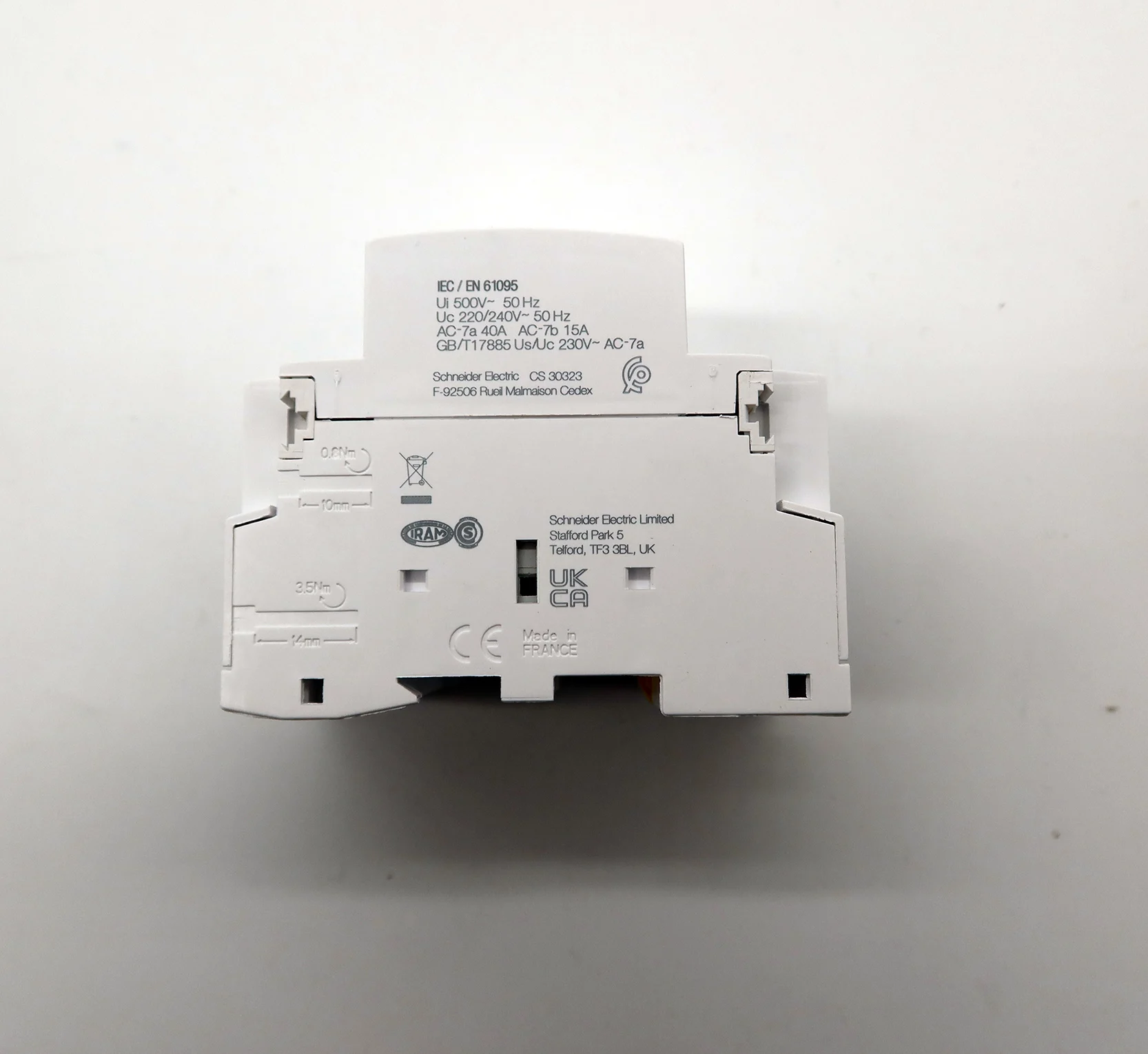 

New and Original A9C20843 Modular Contactor AC 220/240 V AC 50 Hz