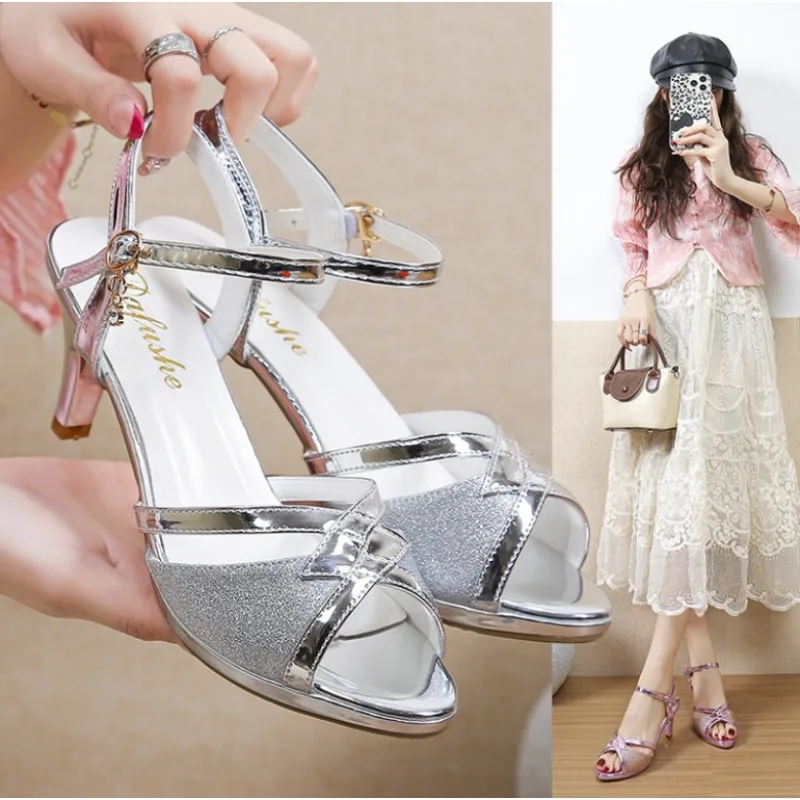 

Новые женские сандалии 2026 года: летние элегантные туфли класса люкс от дизайнерского бренда, модные туфли с открытым носком на высоком каблуке