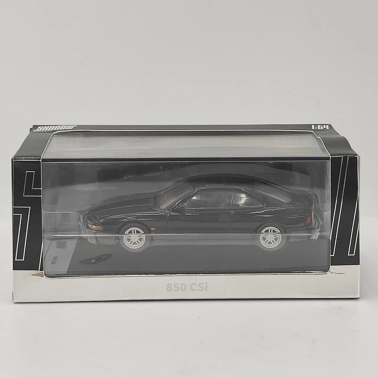 

Diecast SHNDOW 1:64 Scale BMW 850 CSi Alloy Car Model Collectible Toy Gift Souvenir Display Ornament