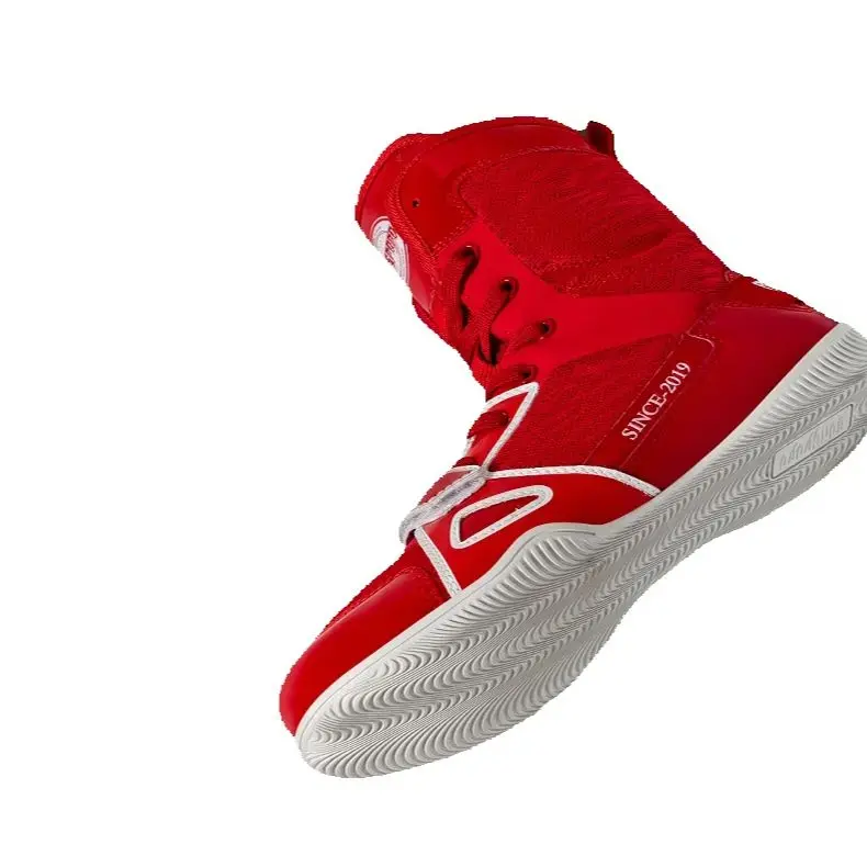 

2025 Non-slip lightweight boxing shoes Indoor fitness training wrestling shoes Men's and women's large size sneakers Good
