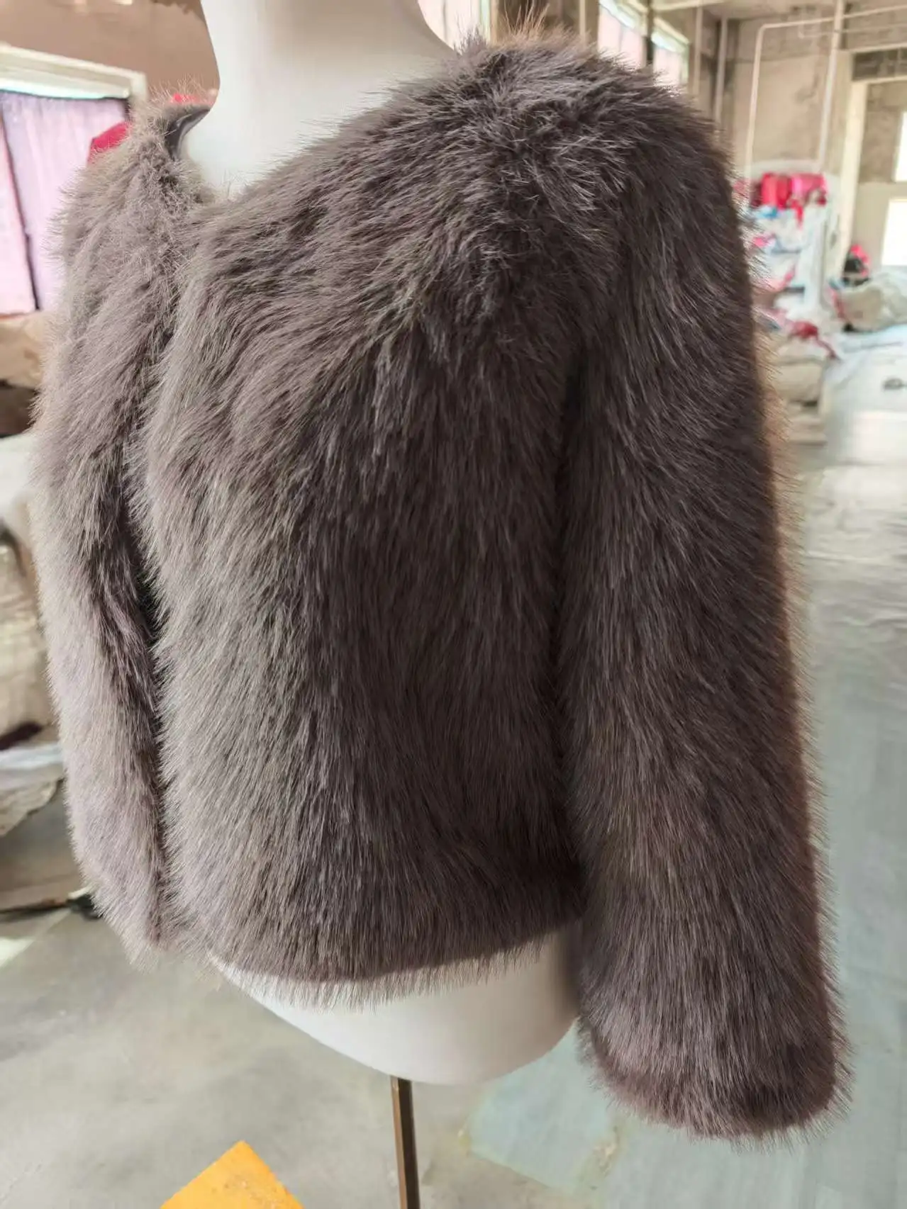 Cappotto in pelliccia sintetica Giacca soffice in pelliccia sintetica Manica lunga Risvolto Giacche invernali pelose Shaggy Moda Autunno Inverno Parka Cappotto corto