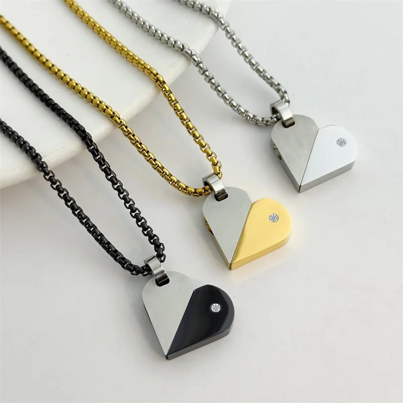 مخصص القلب قلادة للنساء شخصية القلب لغز مطابقة القلائد الفولاذ المقاوم للصدأ مخصص النقش اسم/تاريخ قلادة