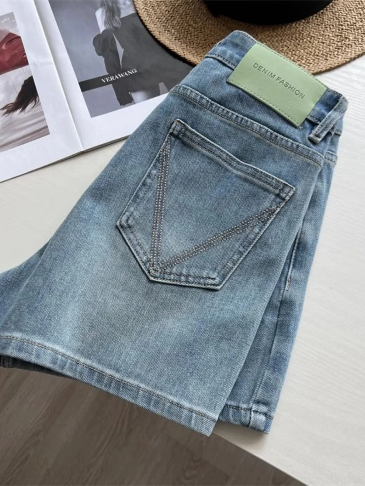 

High Waist A-Line Wide Leg Short Jeans Women's Summer Blue Denim Pants Lengthening Legs Effect Washed Zipper Closure Long Tro...