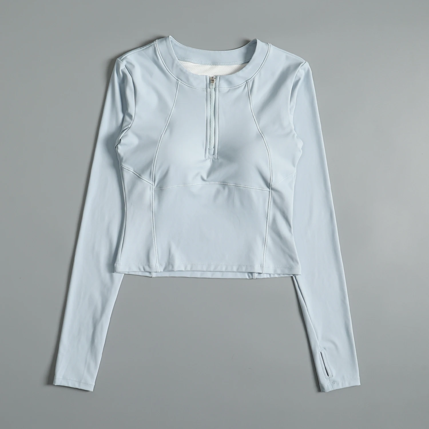 Yoga suit with chest pad for long sleeves for women in autumn slim fit and slim sports training quick drying clothes half