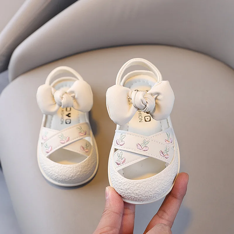 Summer Baby Girl Shoes Soft Bottom Kids Beach Sandals Cute Bow Girls Princess Shoes First Walkers