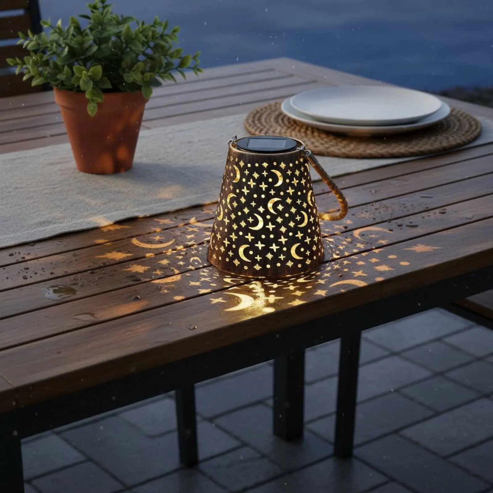 

Solar Powered Projection Lantern Waterproof Hanging Garden Light Outdoor Lighting Portable Handle for Walkway