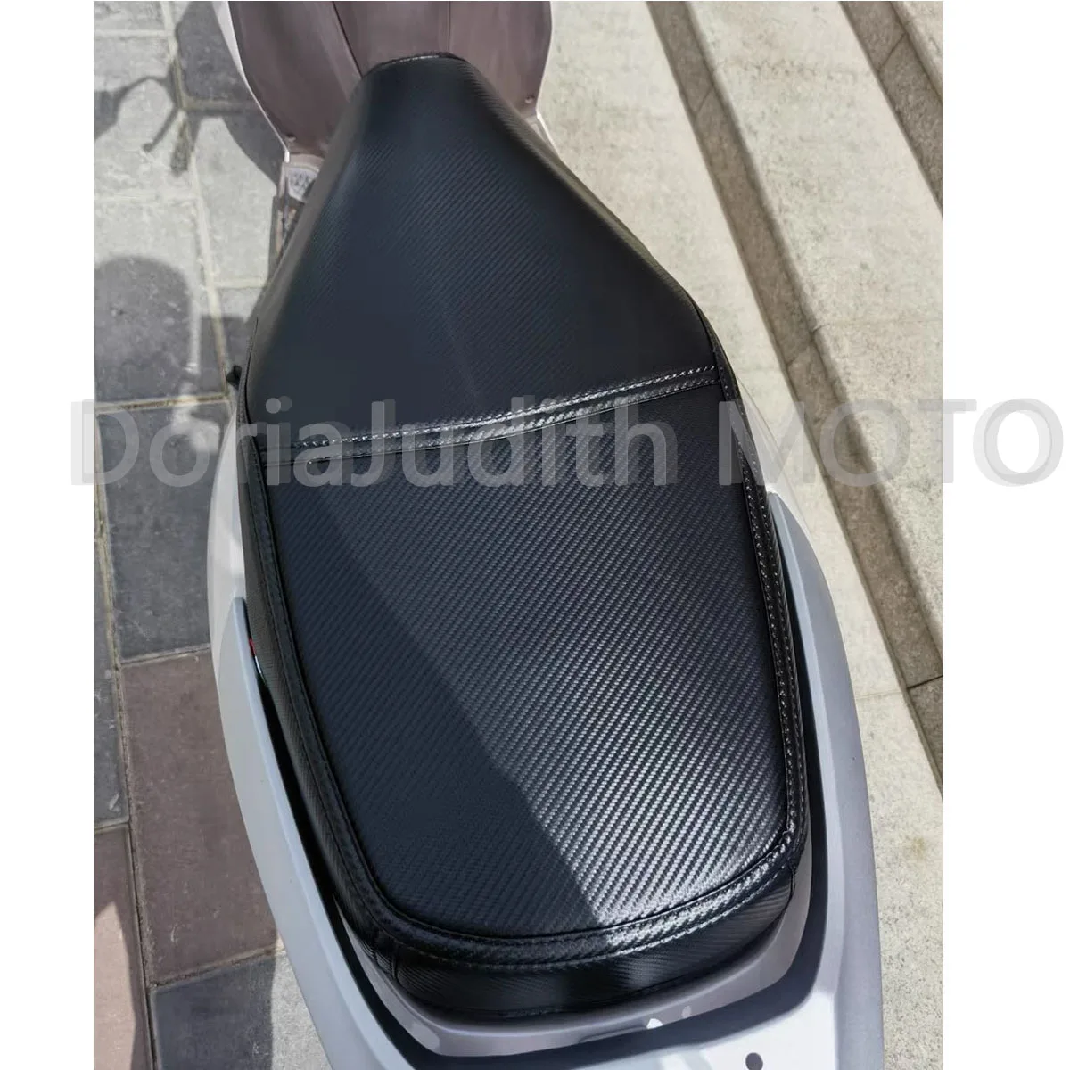 

Imitation carbon Refit Cushion Soft Seat Cover Thickening and softening waterproof No injury to seat cushion FOR HONDA LEAD125