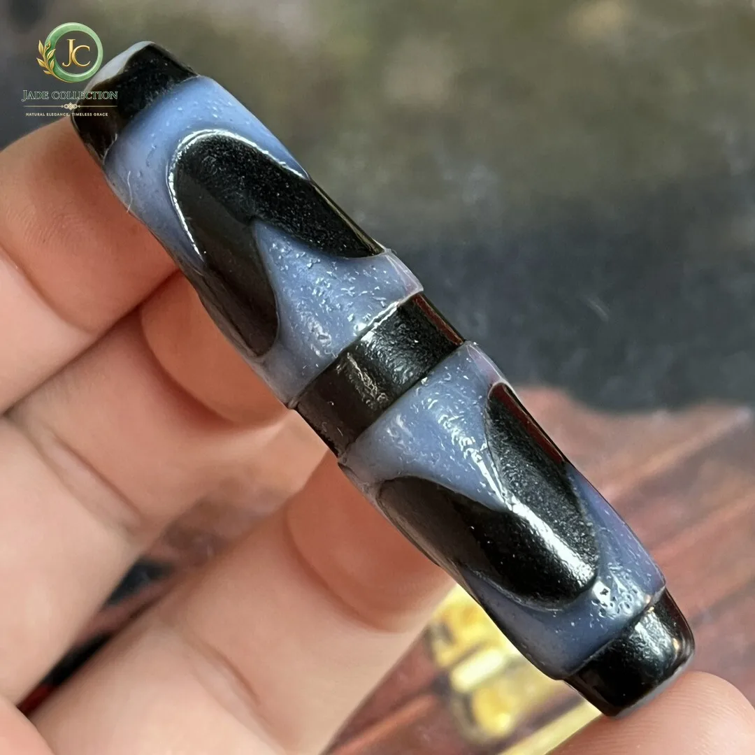 Rare Tibetan Old Agate Dzi Carved Tiger Teeth Bead Amulet Pendant 57mm Z1121