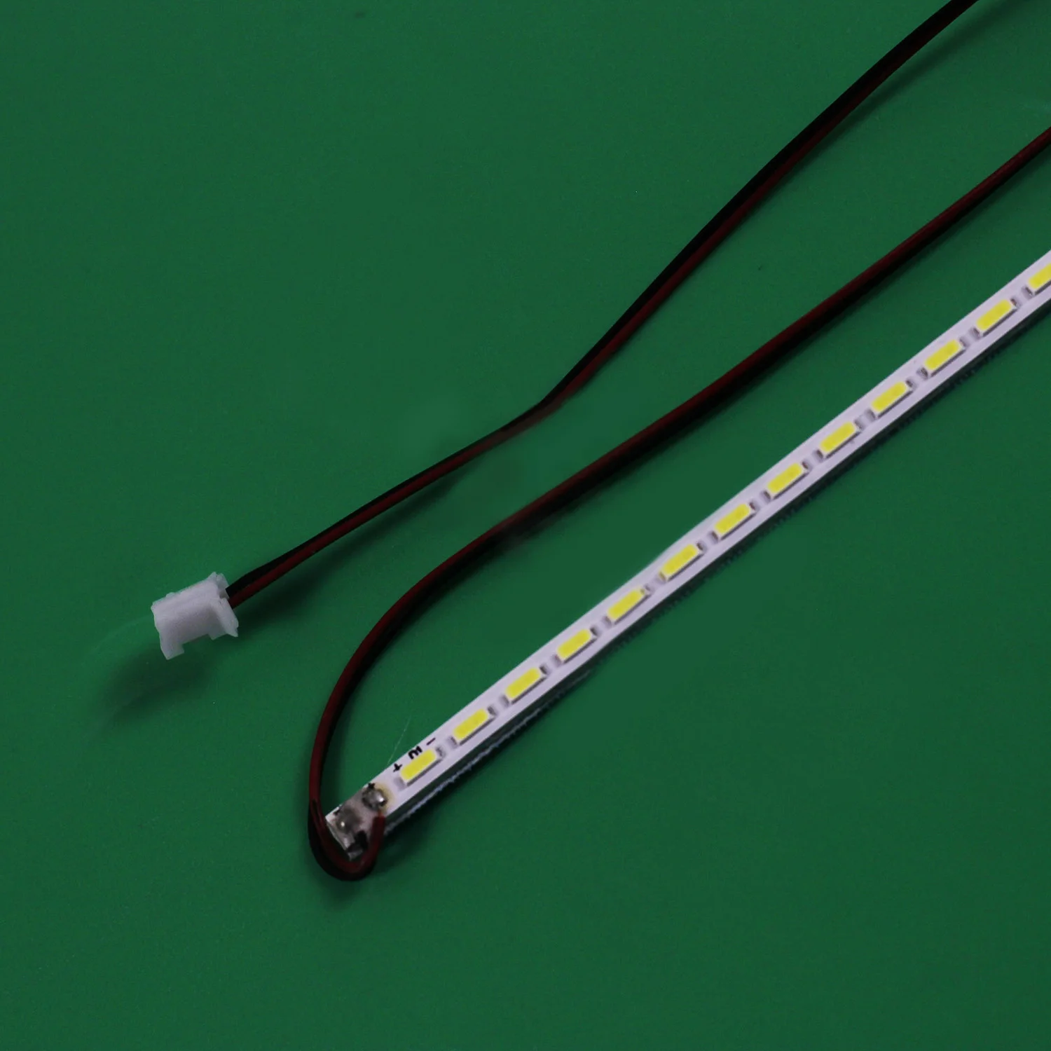 

Новая светодиодная лента 70LED 410 мм JS-LB-S-JP32E9-145A20A для 32S310 E32E9100