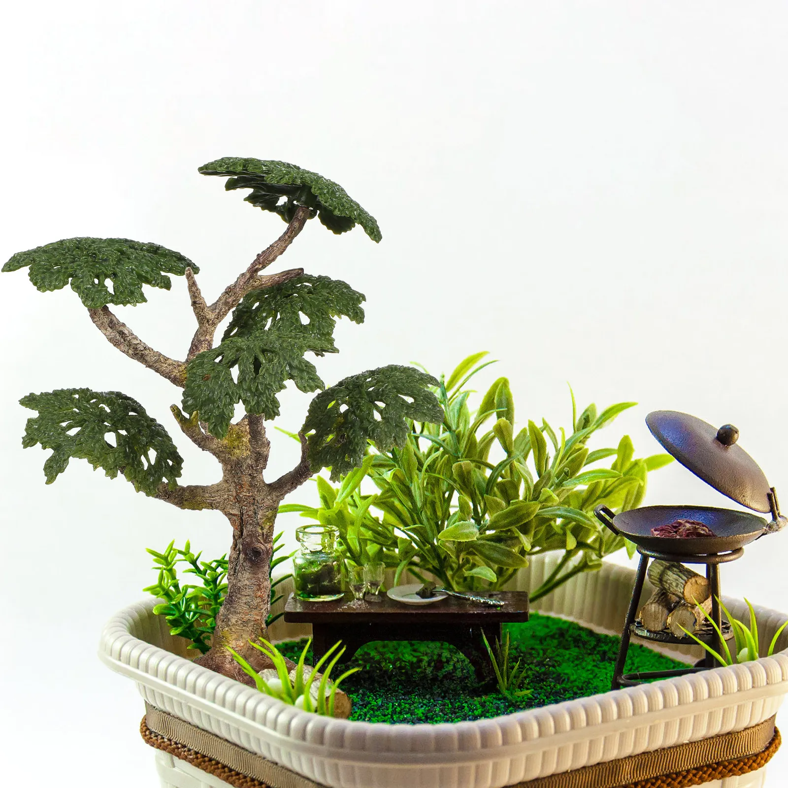 

Plastic Architectural Tree Lifelike Miniature Landscape Decoration for Diorama Sand Table Craft Displays Plastic Trees