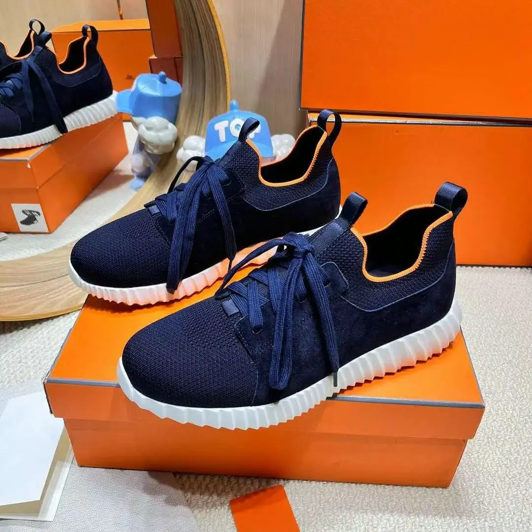 Sneakers Unisex in Maglia Blu Navy con Suola Spessa e Scanalata in Camoscio per Uomo e Donna
