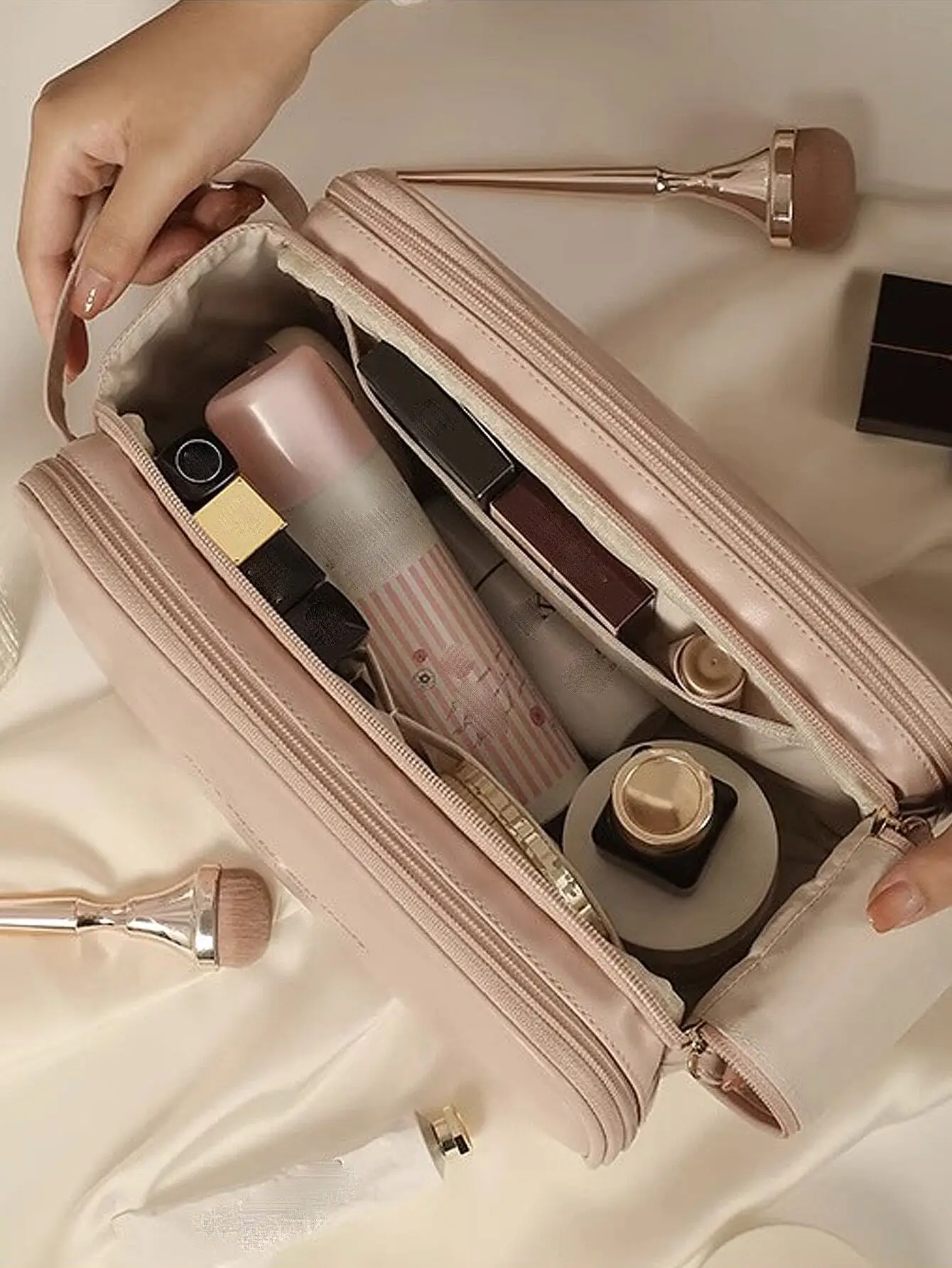 

Womens Portable Travel Toiletry Organizer with Large Capacity for Makeup Brushes Makeup pouch Cotton swab holder Tissue box Bag