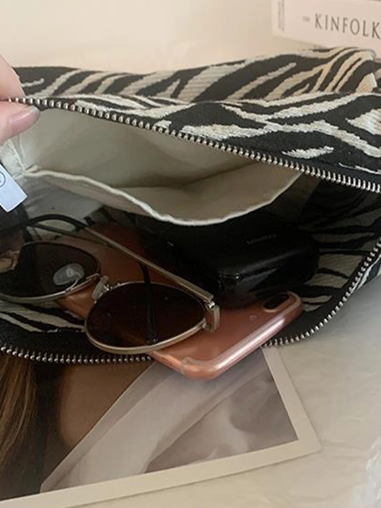 Women's Fashion Autumn Winter Canvas Shoulder Bag Versatile round Cylinder Underarm Crossbody Bag with Pattern