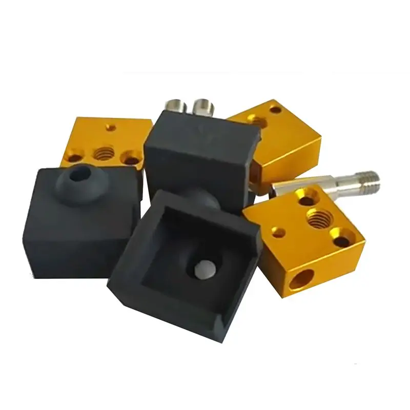 

Комплект из 3-х нагревательных блоков BOFF с силиконовым чехлом и вставкой из нержавеющей стали для 3D-принтеров Creality Ender 3, Ender 3 Pro, CR-10/10S