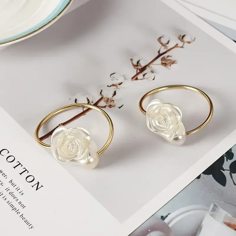 1-24PCS Elegant Pearl Rose Napkin Rings Luxury Round Buckle Holders for Wedding Reception Party and Table Decoration