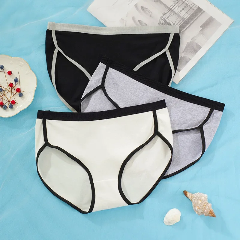 Simple Solid Color Basic Style Black Soft Pure Desire Style Mid-waist Full Cotton Crotch Breathable Triangle Briefs Underwear