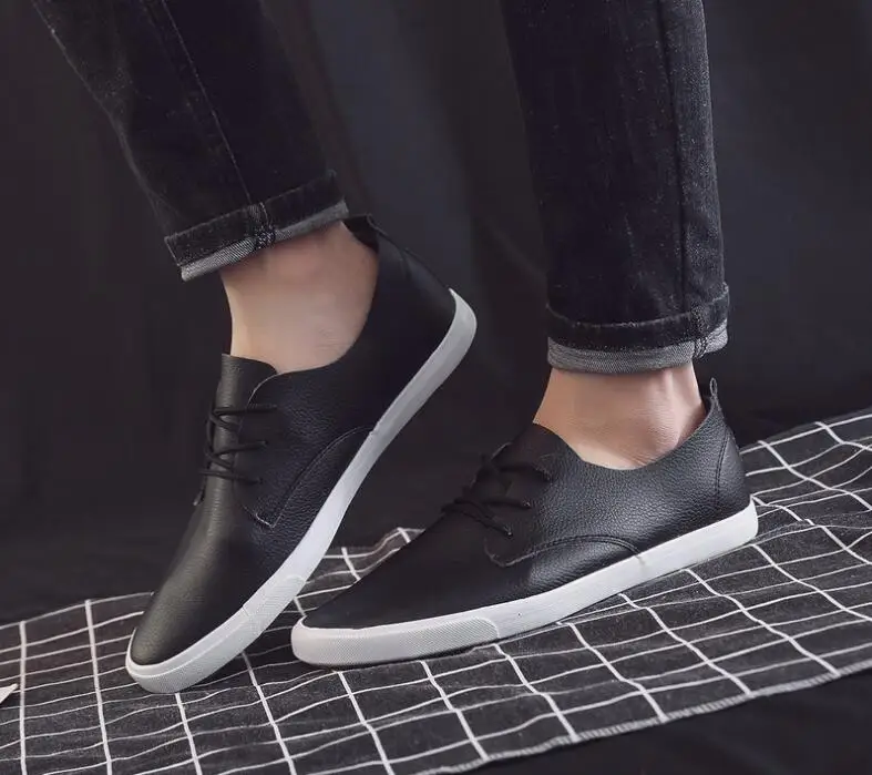 NEW Breathable Men\'s Shoes Casual Shoes Board Shoes Round Toe White Style Trendy Youth Shoes Sneakers