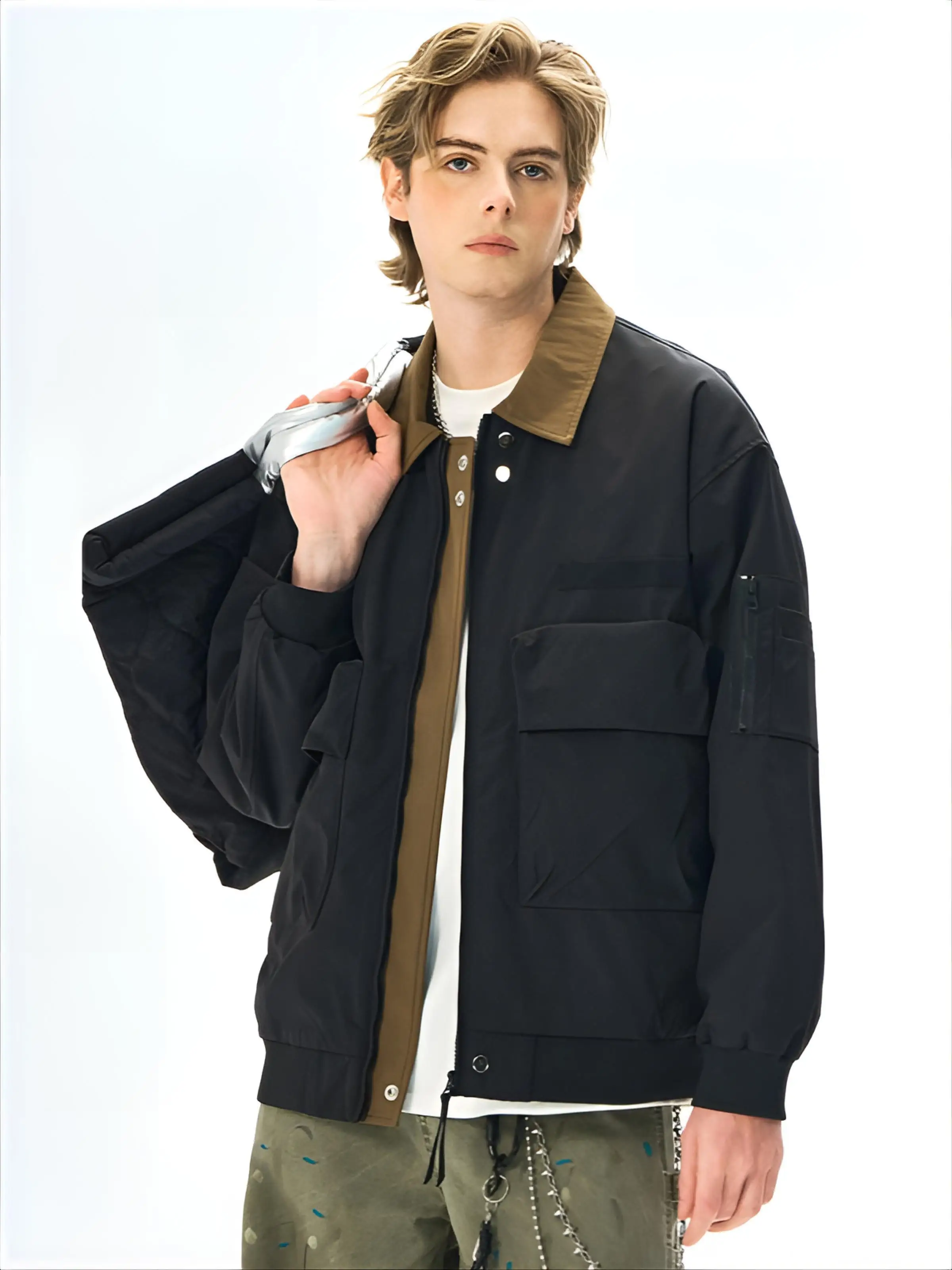 

Мужская куртка в стиле эмо с вышивкой: символ успеха, уверенности и деловой элегантности для офиса и встреч. Модная, изысканная, утонченная.