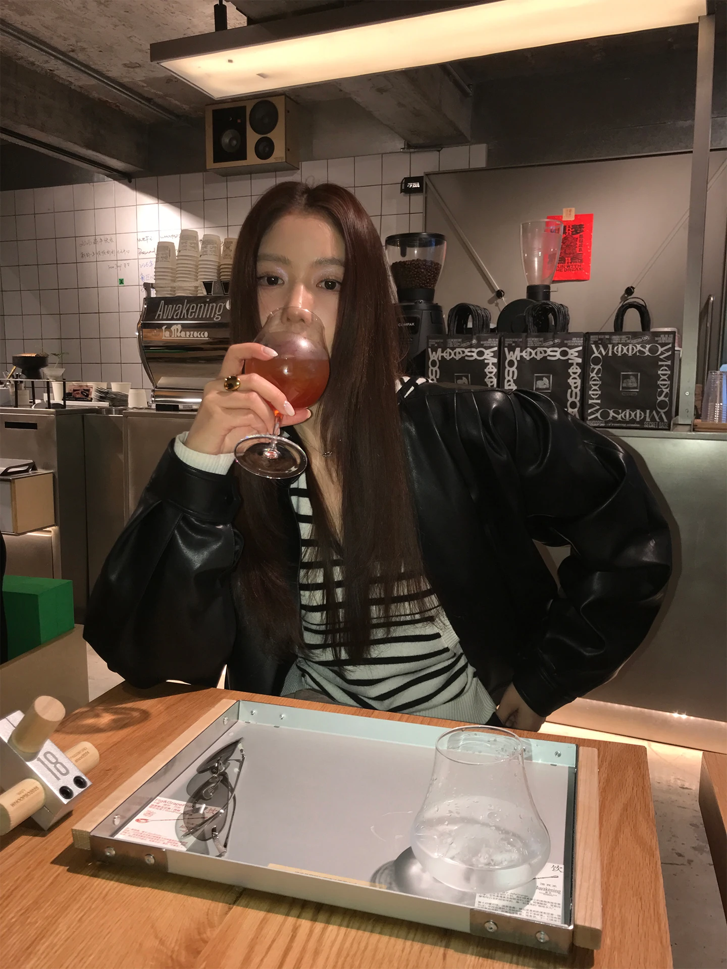  Women's Jennie PU Leather Jaet Spring 2026 New Sle Stand Collar Pleated Waist Cinched ort Coat Casual Sle