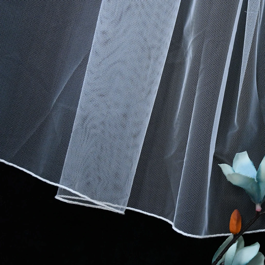 Minimalist Wedding Veil Pencil Edge Tulle Bridal Veil Simple Plain Veil with Comb for Brides Church Wedding Party Accessory G14 image 6