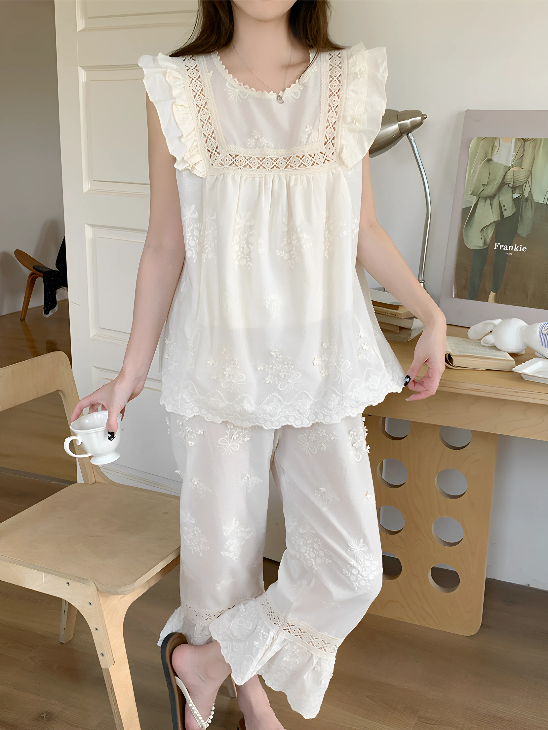 set-pigiama-estivo-'sogno-parigino'-per-donna-dolce-ricamo-con-pantaloni-lunghi-in-cotone-comodo-per-casa