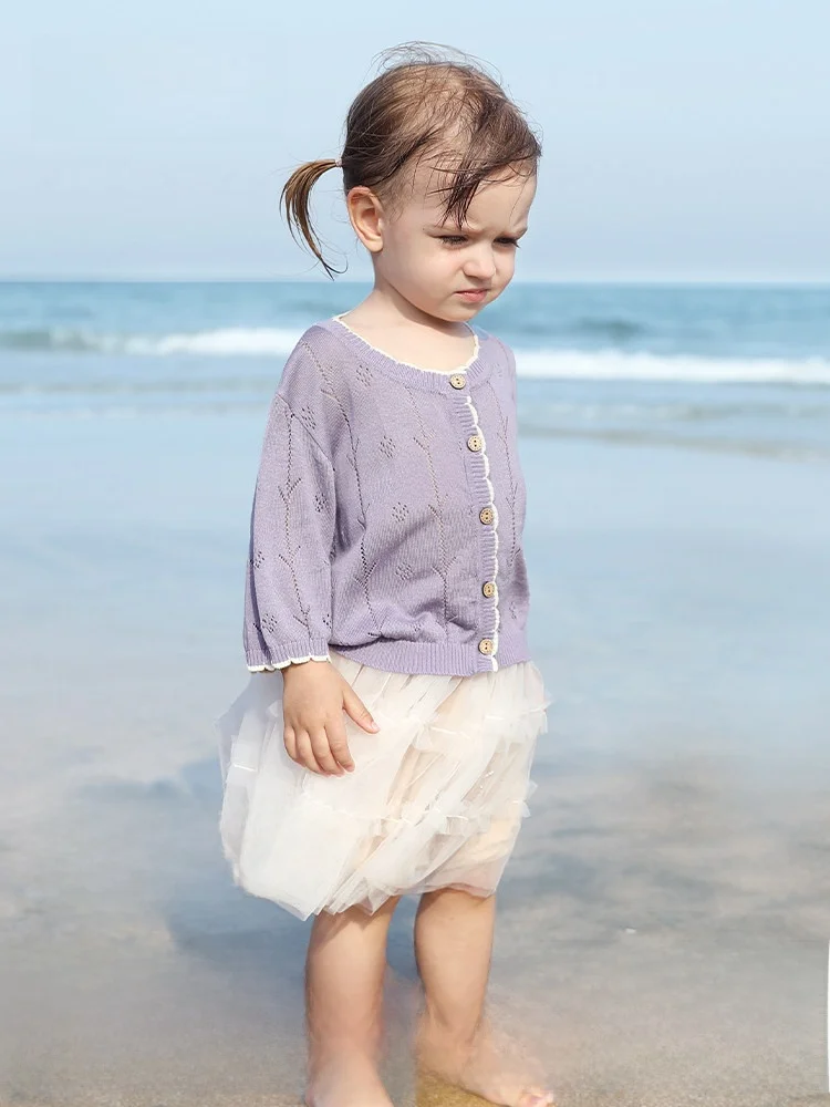 女の赤ちゃんのニット夏用薄手ノースリーブカーディガンセーター子供用エアコンスーツカジュアルスタイルフリルカラートップ