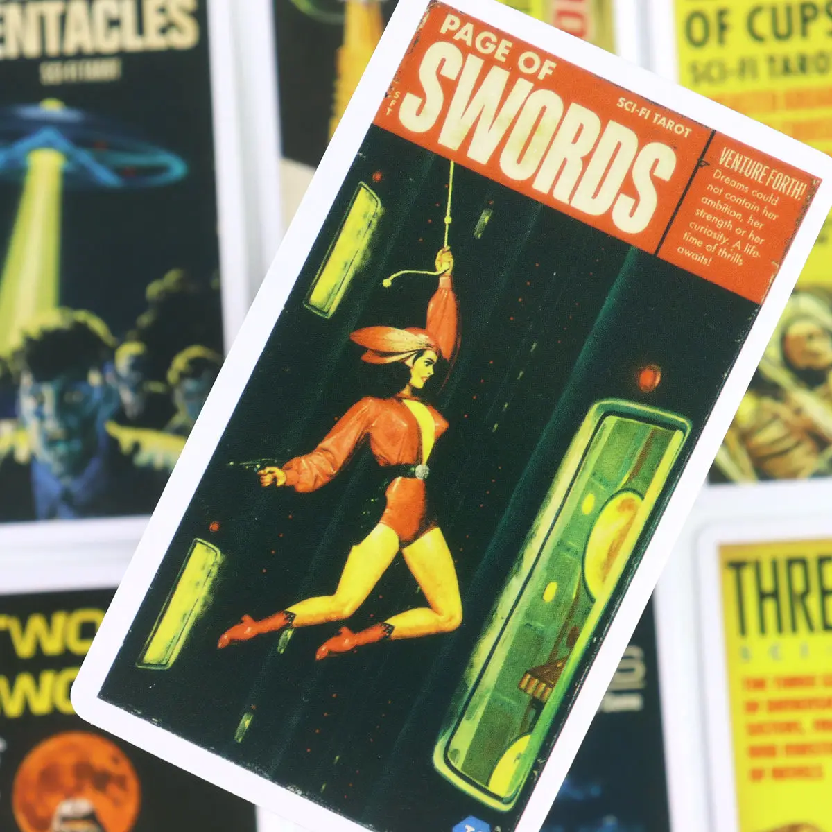 10.3*6cm 토드 알콧의 공상과학 타로, 공상과학 테마의 타로 데크, 라이더 웨이트 시스템을 기반으로 한 78개 타로 카드