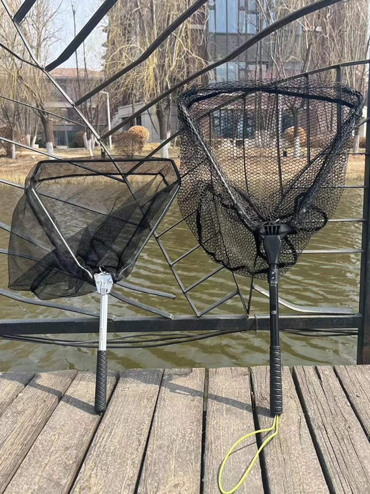 

Landing Fishing Net Foldable Floating Fishing Net Portable Ultralight Aluminum Alloy Dipnet For Freshwater Saltwater Fish Gears