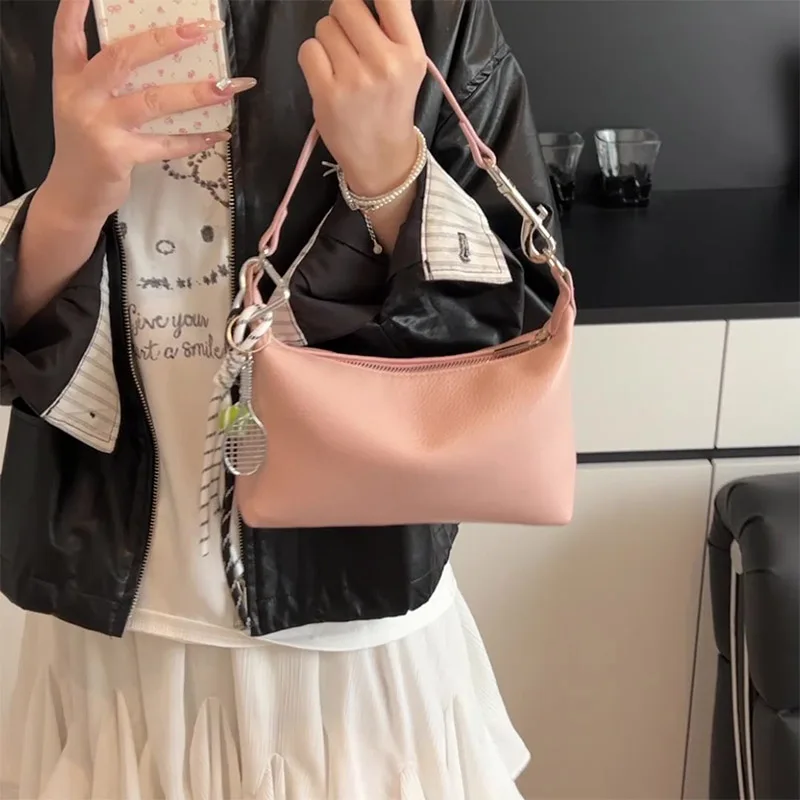 

Модная женская новая весенняя многофункциональная сумка с клецками, тренд 2025, повседневная мягкая искусственная кожа на молнии с закрытым полумесяцем для бездорожья Ba