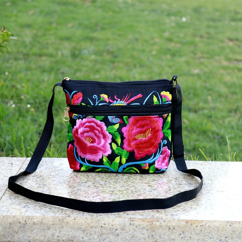 Nowa torba z haftem w stylu etnicznym z trzema zamkami błyskawicznymi damska torba na ramię typu crossbody małe torebki dla kobiet Casual płócienne torby podróżne