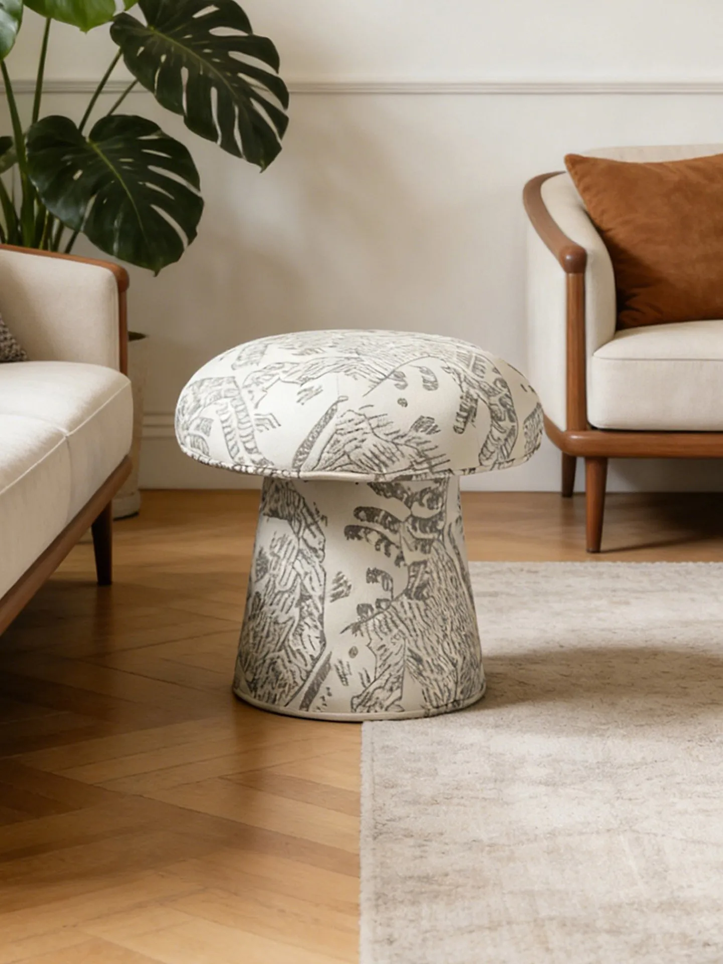 Mid Century Vintage Luxury Creative Upholstered Mushroom Stool Vanity Makeup Shoe Changing Seat for Girl Bedroom Entryway