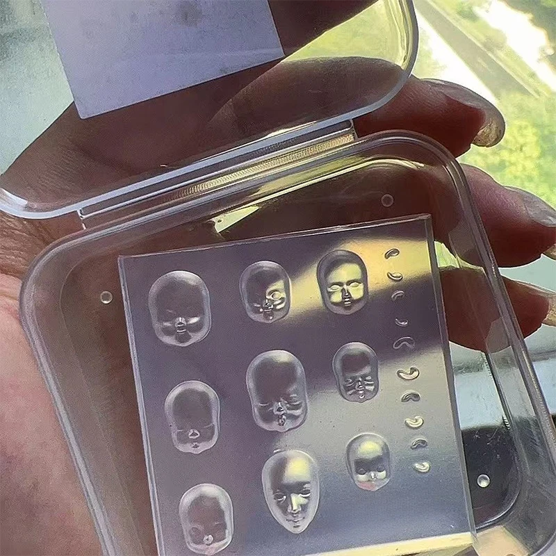 

Мультяшная кукла с человеческим лицом, 3D силиконовая форма для ногтей, ручная гравировка, украшения для дизайна ногтей, силиконовая модная форма для маникюра, аксессуар