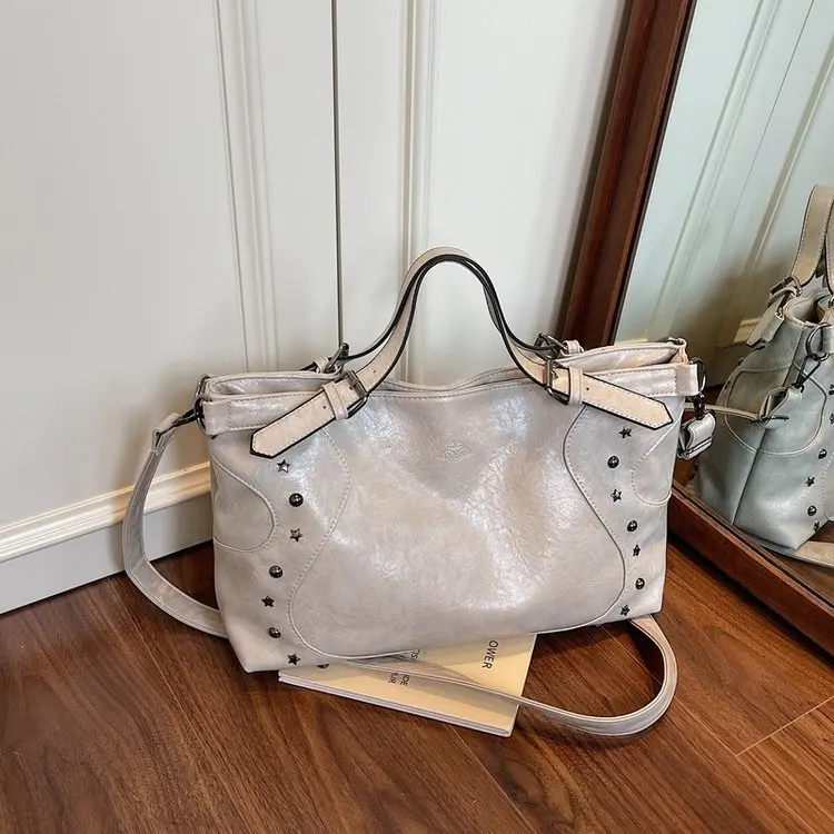 

‌Industrial Vintage Messenger 2025Women One-Shoulder Bag Retro Commuter Purse Large Capacity Organizer for Daily Office Errands‌