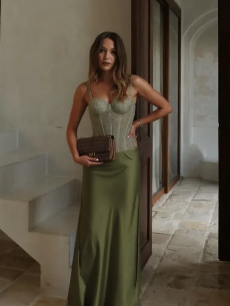 

Elegant Women Summer Party Dress Set 2 Pieces Lace High Waist Lace Up Spaghetti Strap Tops Satin Zipper Party Skirt Outfits