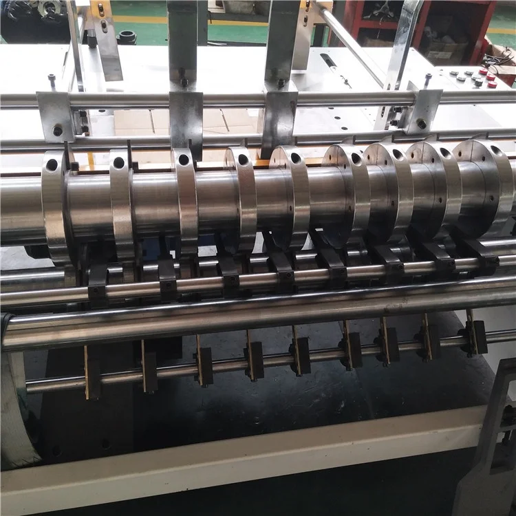 آلة صنع علب الكرتون الأوتوماتيكية لشقق الورق المقوى المموج