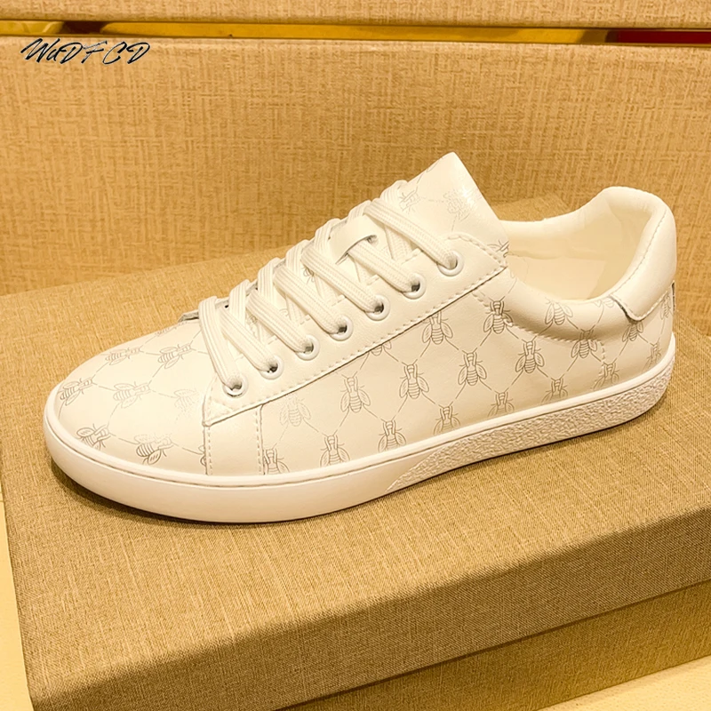 Sneakers Casual Mens Designer Easy Matching Luxury Board Shoes Fashion Split Leather Flat Platform Gym Shoes Trend Driving Shoes