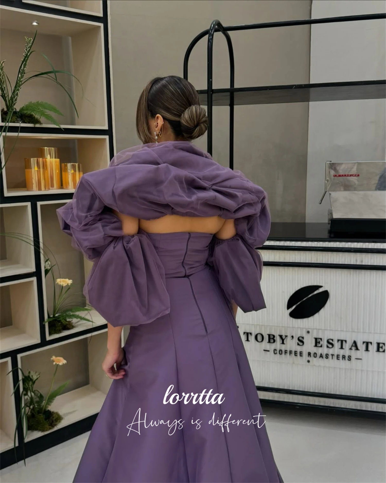 Loretta Maßgeschneidertes Abendkleid, luxuriöse Abendkleider für Damen, elegante Damenkleider für Hochzeit, Party, lila Ballkleider