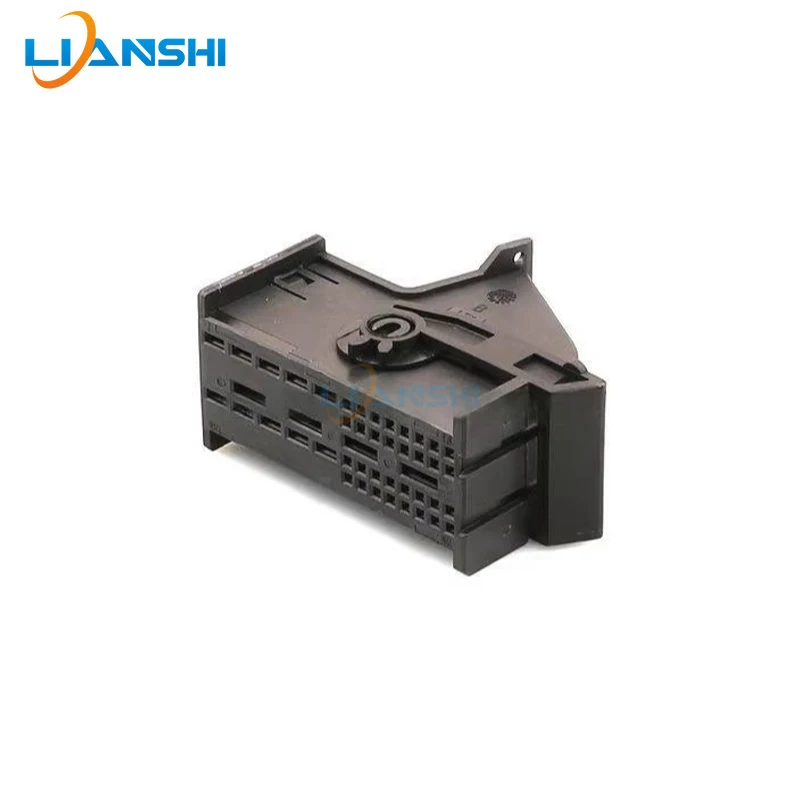DJ7423-0.7-2.8-11/21 is suitable for BMW 42P black female shell automotive wiring harness plugs and automotive connectors