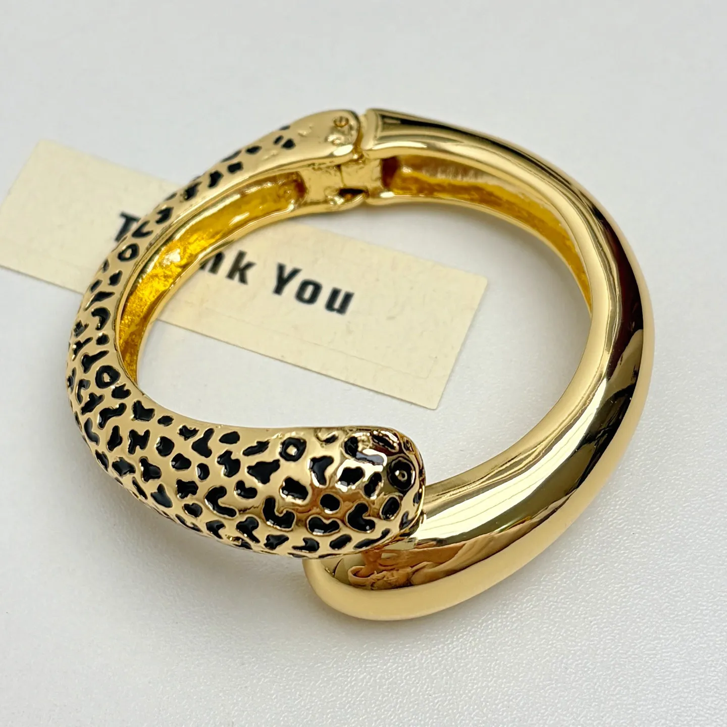 

fashion bangle for women metal jewelry gold silver color simple leopard design adustable bracelet