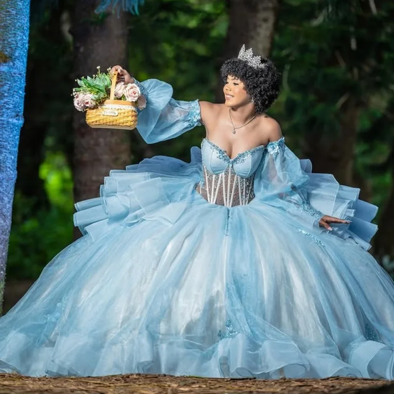 Aqua bleu Quinceanera robe hors épaule dentelle superposition cristal fleur décalcomanie longue queue robes de 15 Quinceanera ﻿ Personnaliser