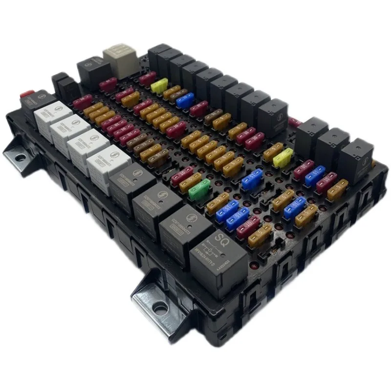 DZ96189584323	SHACMAN H3000 Fuse box