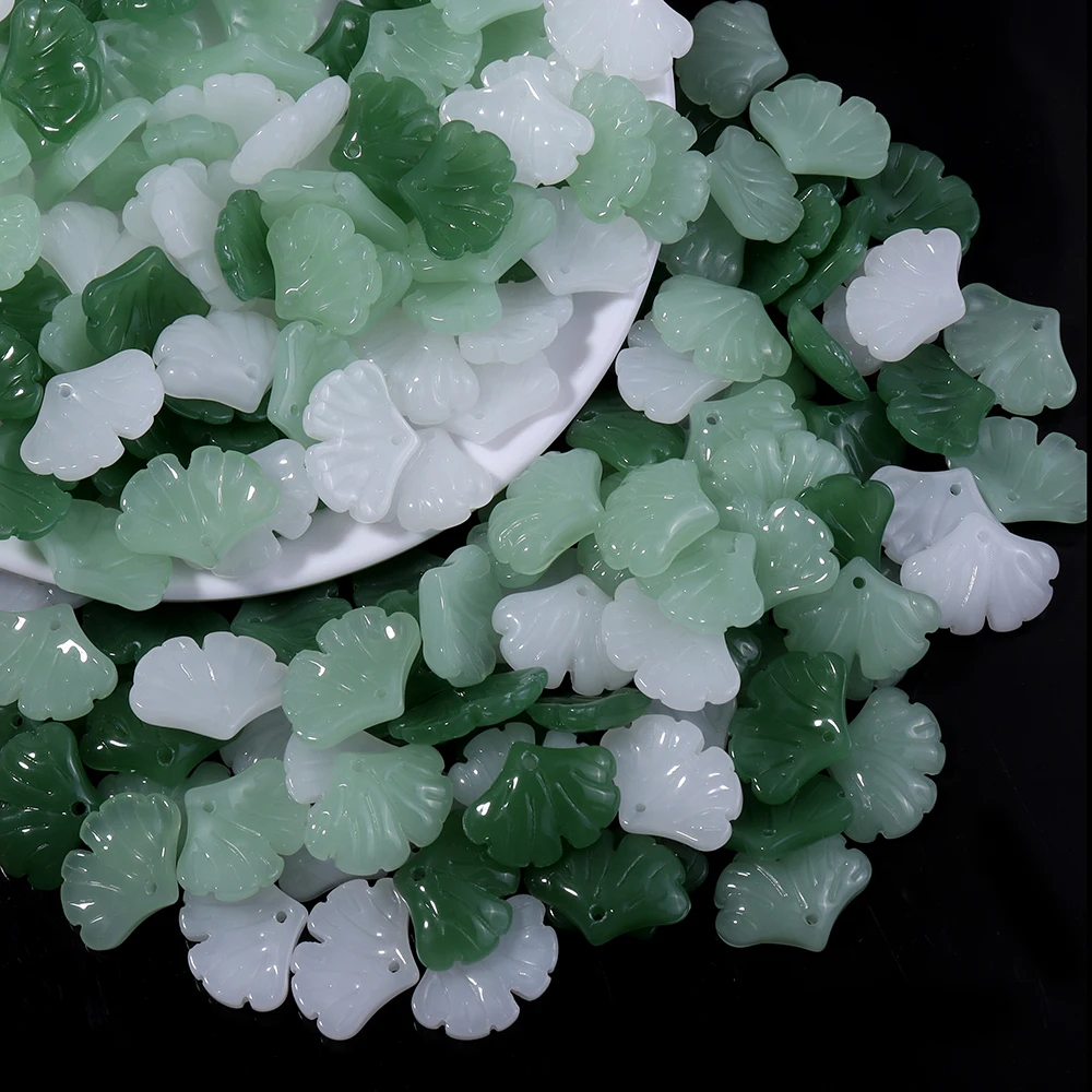30pcs/lot Glass Leaves Pendant Beads Green Color Small Ginkgo Leaf Pendants For Jewelry Making Earrings Necklace Accessories - view 4