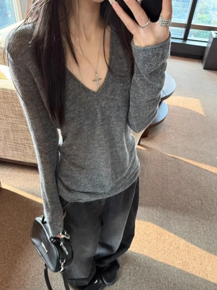 

Gray V-Neck Knitted Sweater Women's Early Autumn Spring Korean Style Slimming Base Layer Shirt Top Winter T Korean Fashion