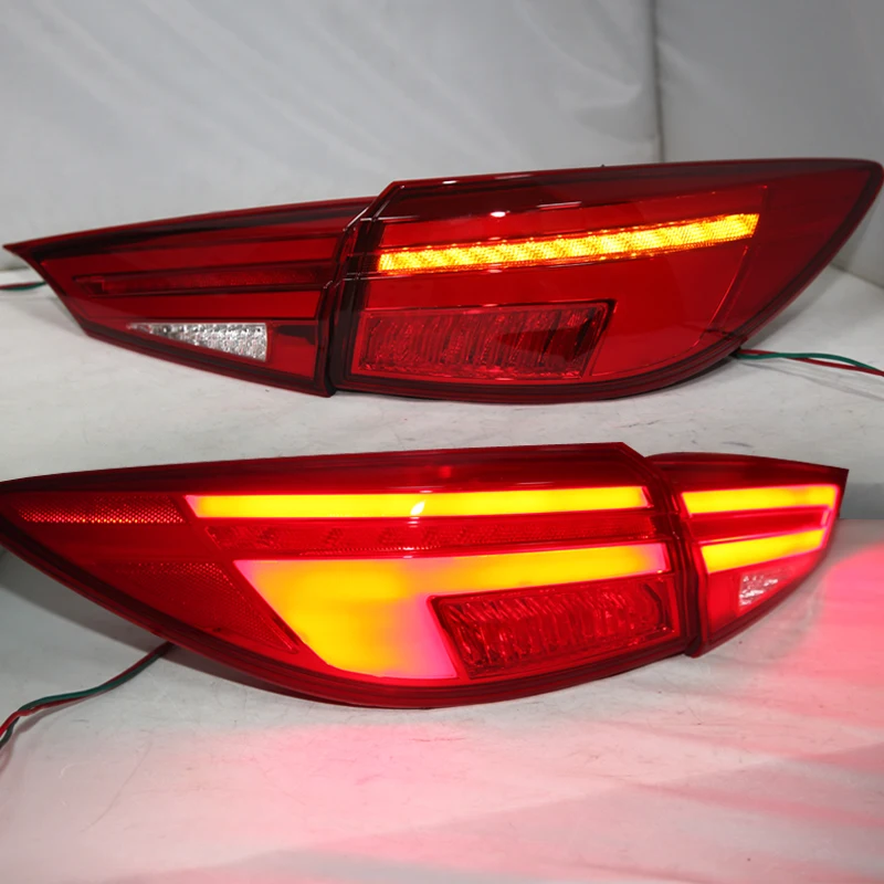 1 Set Led Back Rear Lamp For MAZDA 3 Axela Sedan Strip Taillight 2015-2018 Year Red