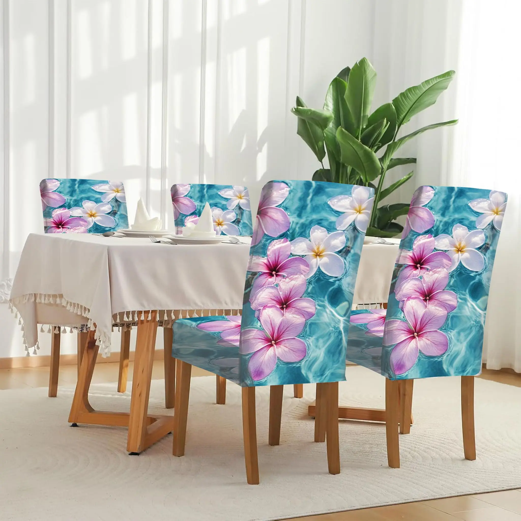 

Эластичный чехол для обеденного стула. Яркие цветы на фоне чистой воды. Съемный, моющийся, домашний чехол для обеденного стула.