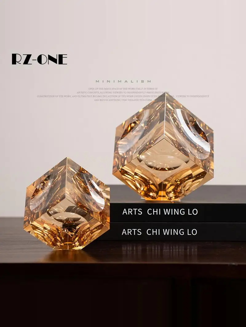 

Modern Luxury Crystal Geometric Cube Amber Glass Decorative Accories Living Room Soft Decoration Home Life