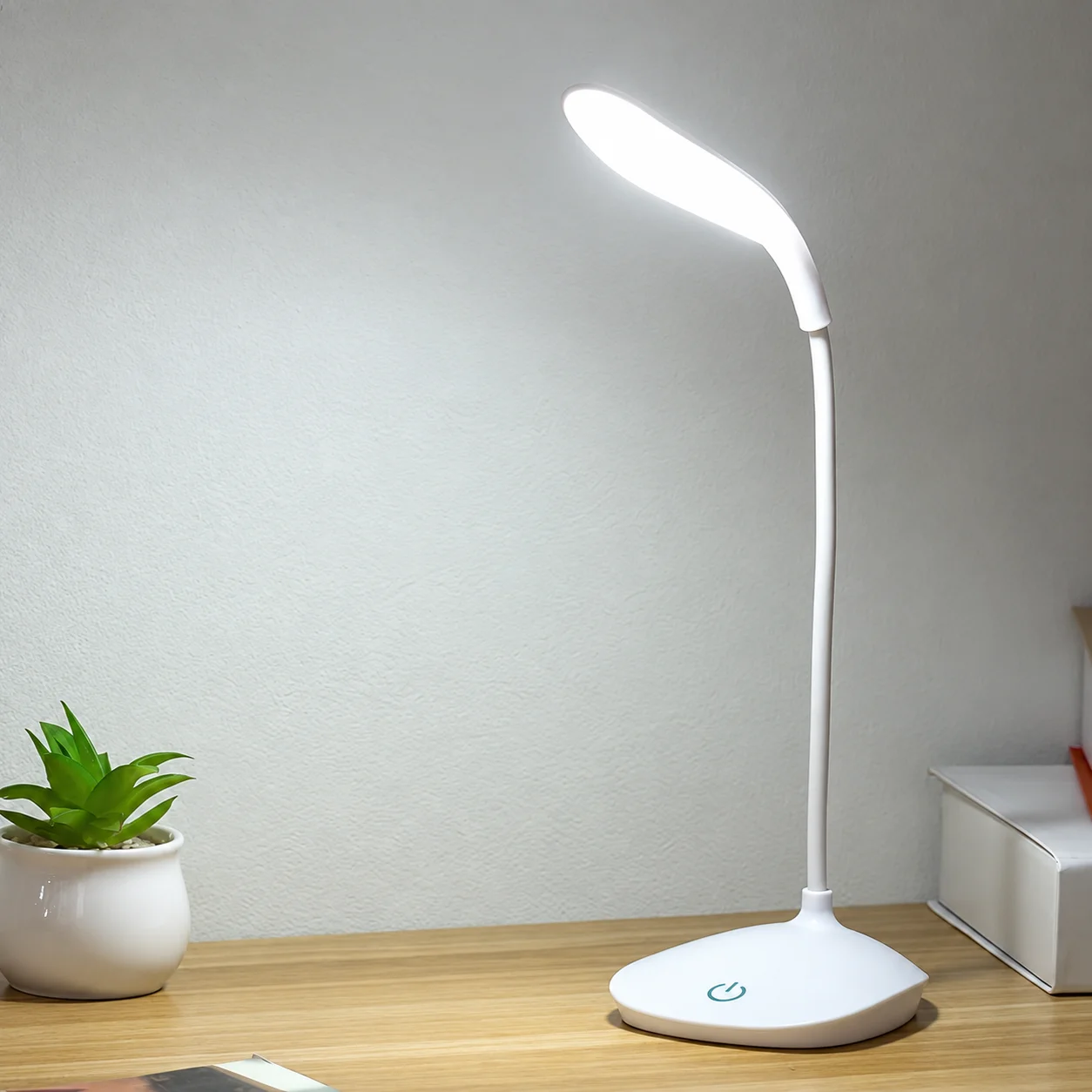 USB Desk Lamp Portable Rechargeable Touch 3 Modes Dimming Table Lamp Eye Protection For Office Bedroom Bedside Reading Light