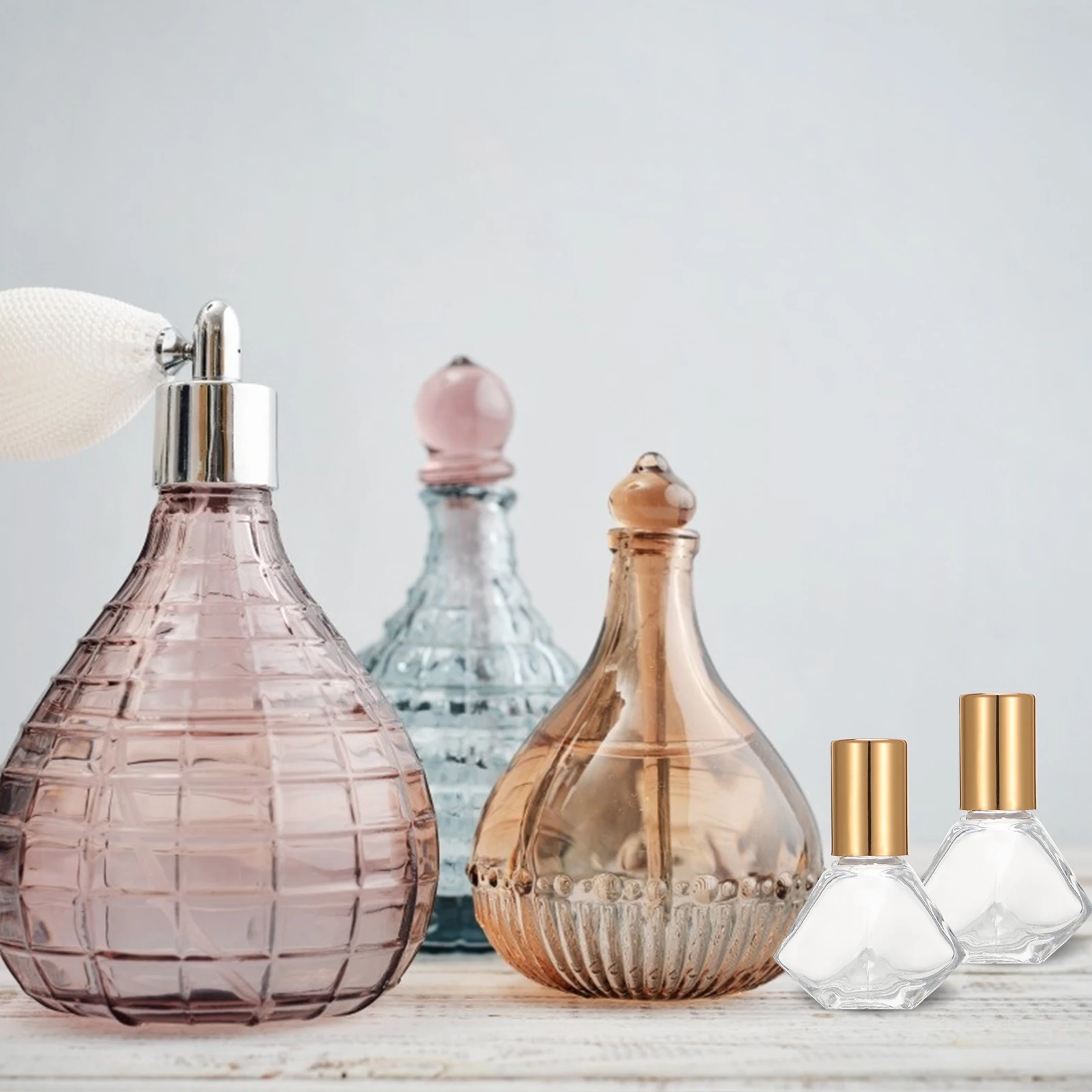 

12pcs 8ml Glass Essential Oil Bottles Roller Perfume Empty Travel Size Massage Reusable Skincare Tool Refillable
