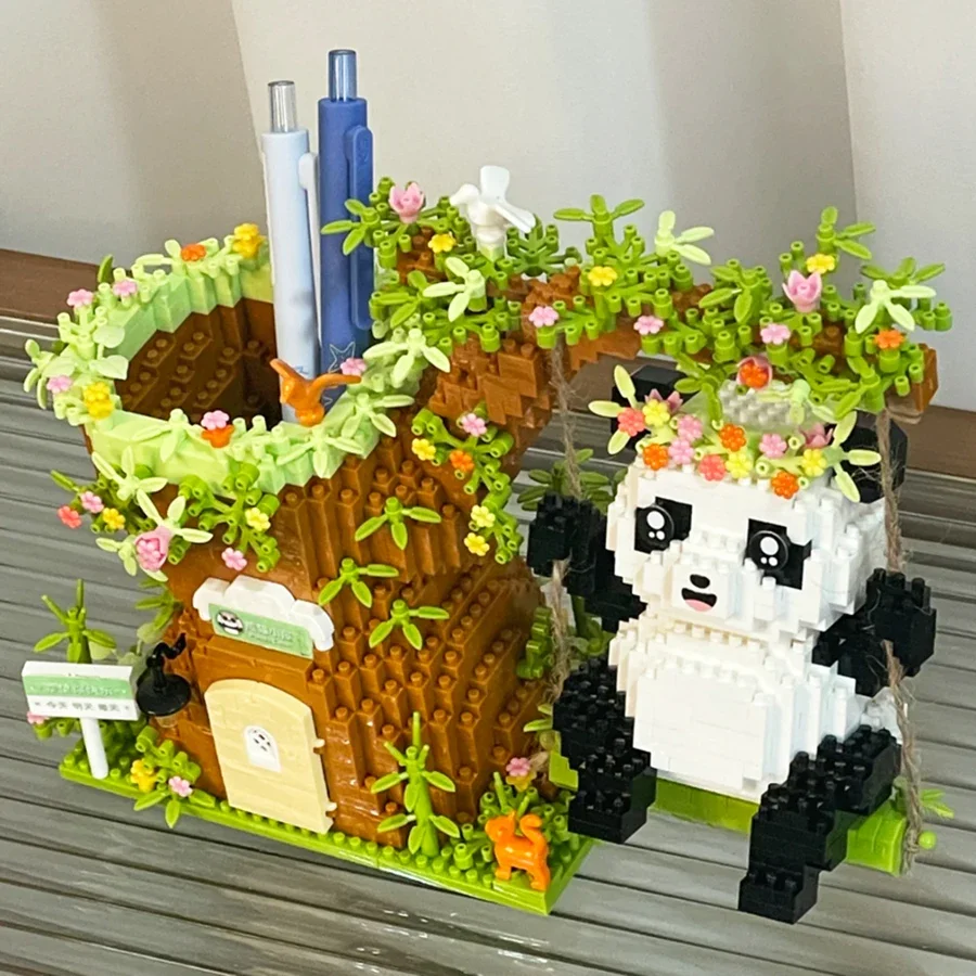 Panda Swing Pen Holder Strawberry Building Blocks Educational Toys Micro Diamond Bricks Creative Tabletop Decoration Kids Gifts